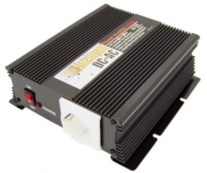 Inverterek (220V-az autóban)
