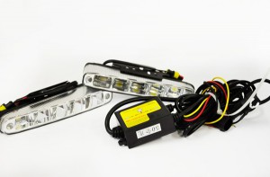 DRL-05 Íves 16 cm hosszú Menetfény